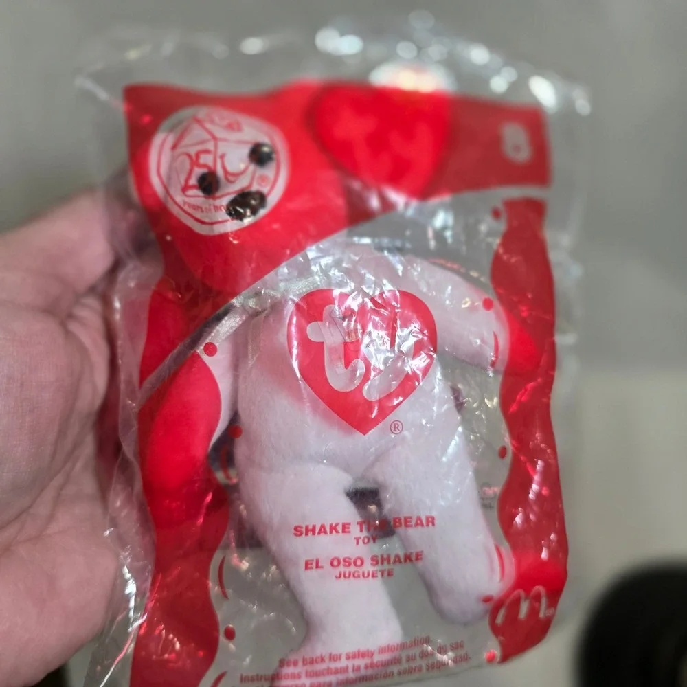 McDonalds Ty Beanie Baby Shake‎ the Bear Toy Red White Plush 2004 Sealed Bag
